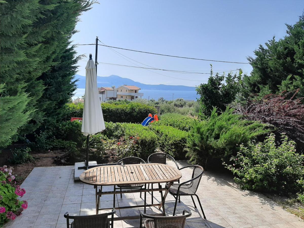 Aliveri Flat With Sea View Exterior foto